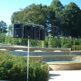 Here we are at the Alnwick Garden